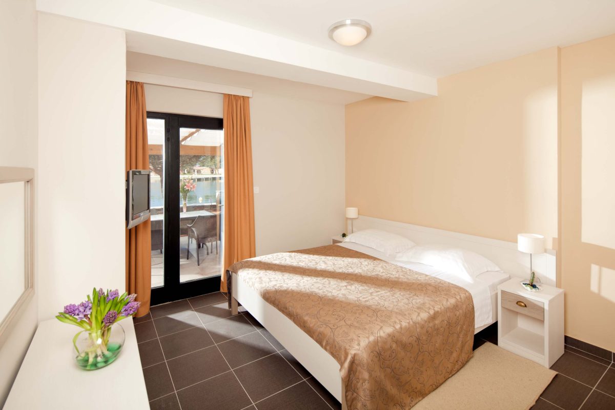 Apartments_Sol_Amfora_for_Plava_Laguna_Amfora_Premium-Villa_PV4M2_1