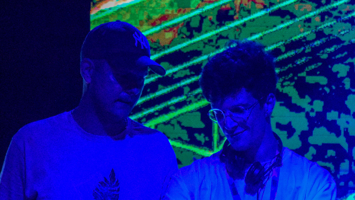 Burkakke b2b Straks